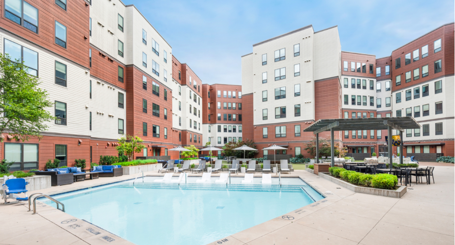 Alt. Image of The Yard's pool in Ann Arbor near UMich.