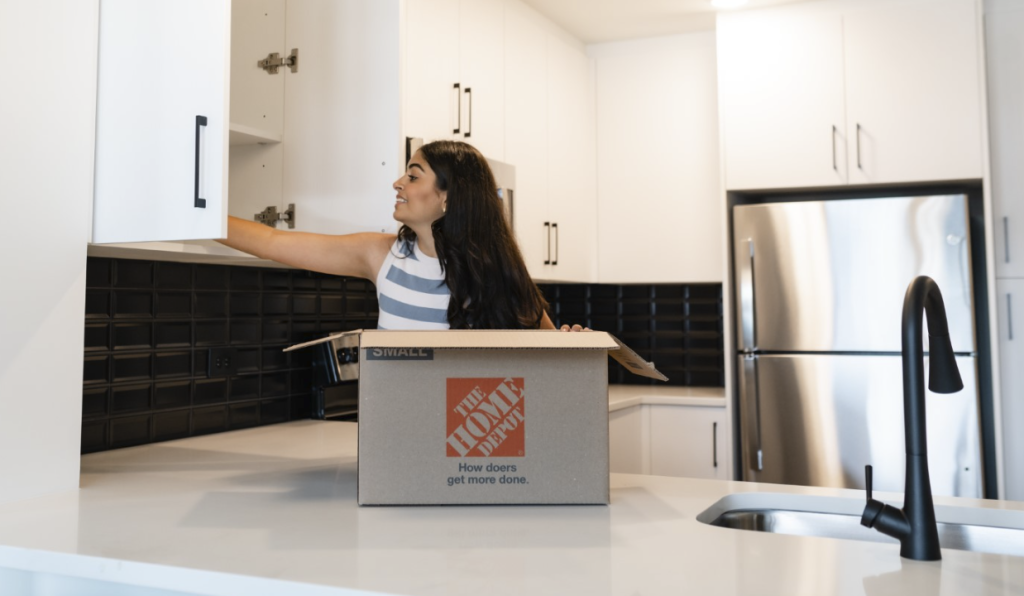 A student at the University of Michigan packing up her apartment. 